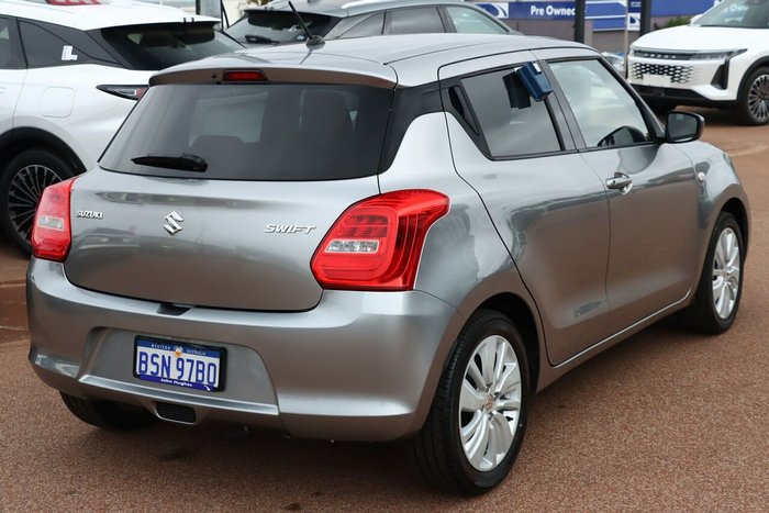 2018 Suzuki Swift GL Navigator