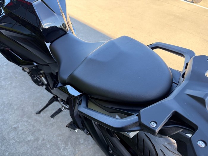 2025 BMW Motorrad S 1000 XR Black