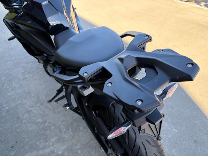 2025 BMW Motorrad S 1000 XR Black