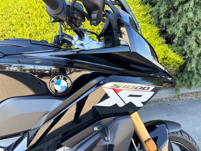 2025 BMW Motorrad S 1000 XR Black