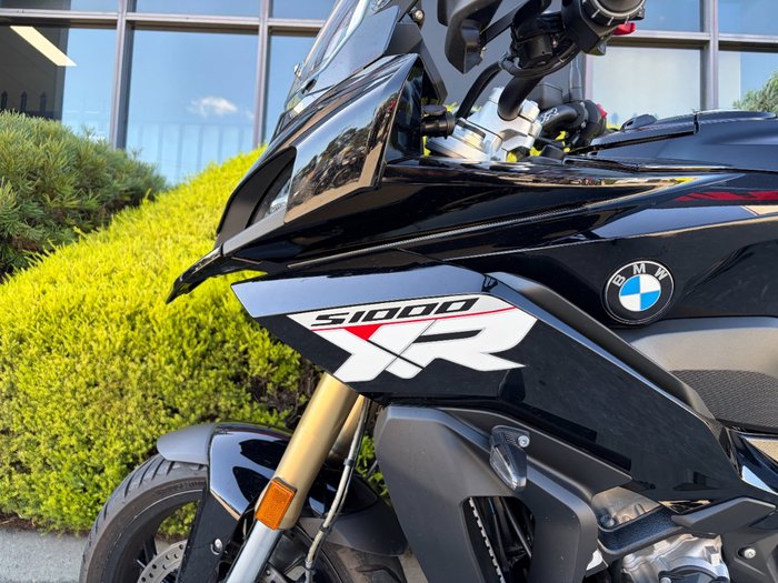 2025 BMW Motorrad S 1000 XR Black
