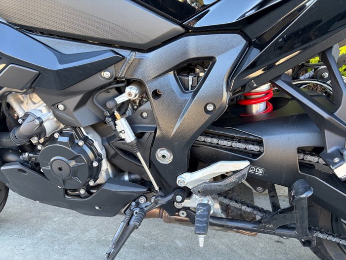 2025 BMW Motorrad S 1000 XR Black