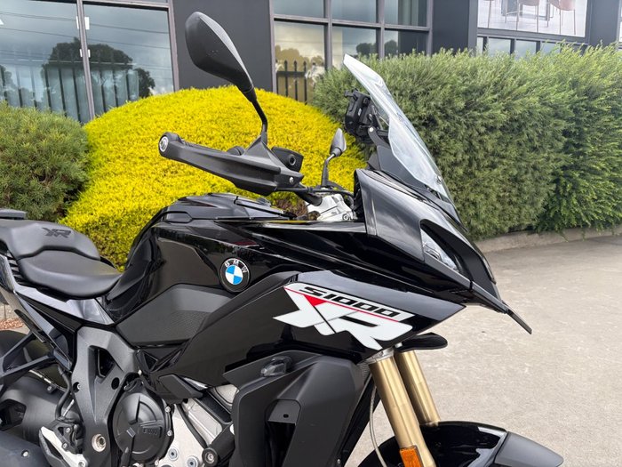 2025 BMW Motorrad S 1000 XR Black