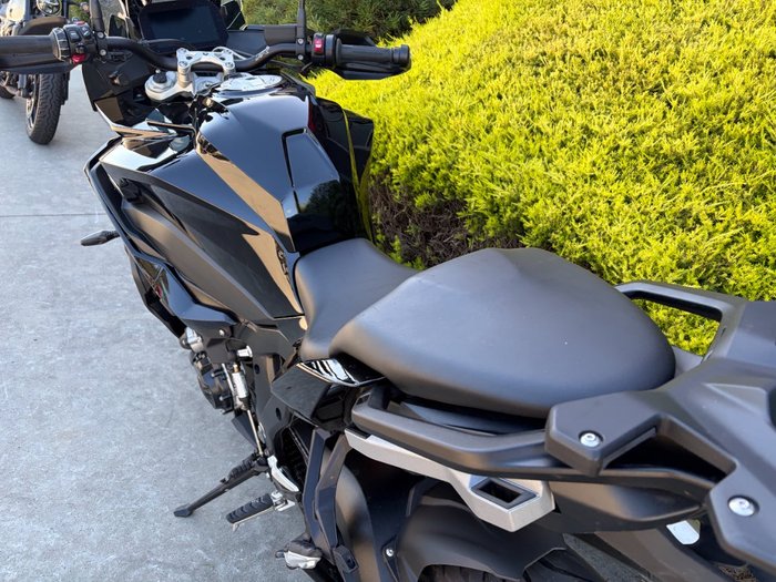 2025 BMW Motorrad S 1000 XR Black