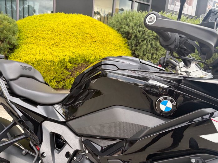 2025 BMW Motorrad S 1000 XR Black