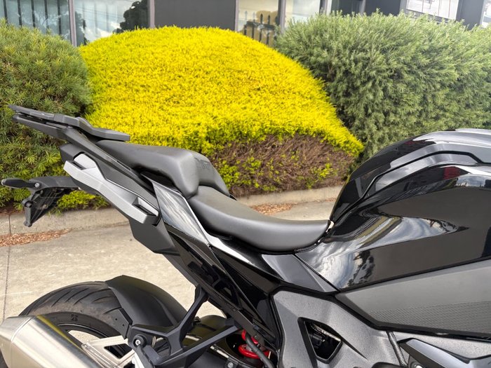 2025 BMW Motorrad S 1000 XR Black