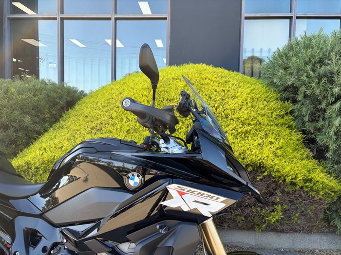 2025 BMW Motorrad S 1000 XR Black