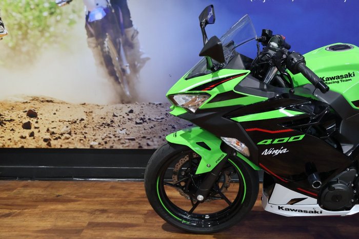 2021 Kawasaki NINJA 400 KRT Green