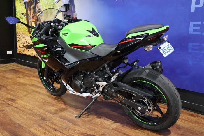 2021 Kawasaki NINJA 400 KRT Green