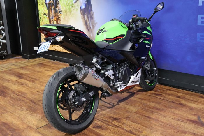 2021 Kawasaki NINJA 400 KRT Green