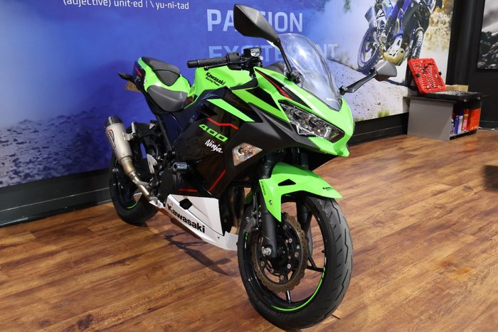 2021 Kawasaki NINJA 400 KRT Green