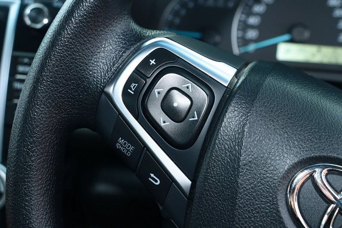 2016 Toyota Camry Altise