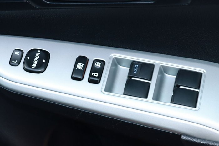 2016 Toyota Camry Altise