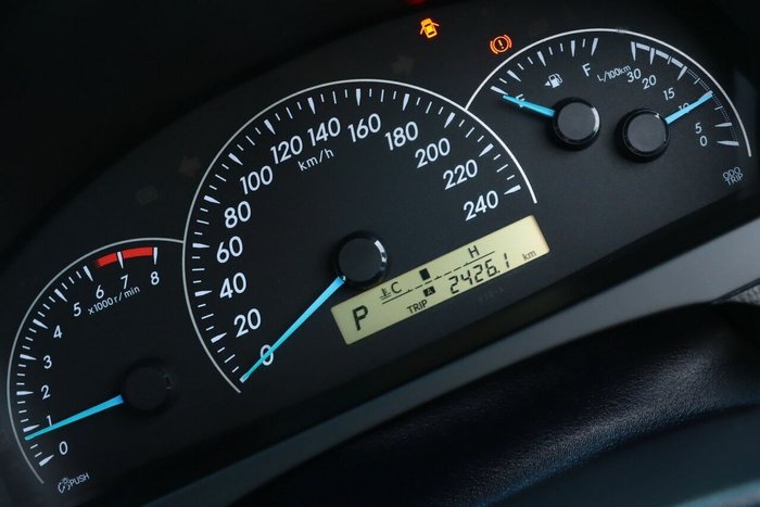 2016 Toyota Camry Altise