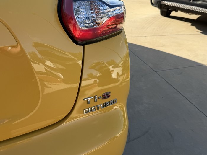 2016 Nissan JUKE Ti-S