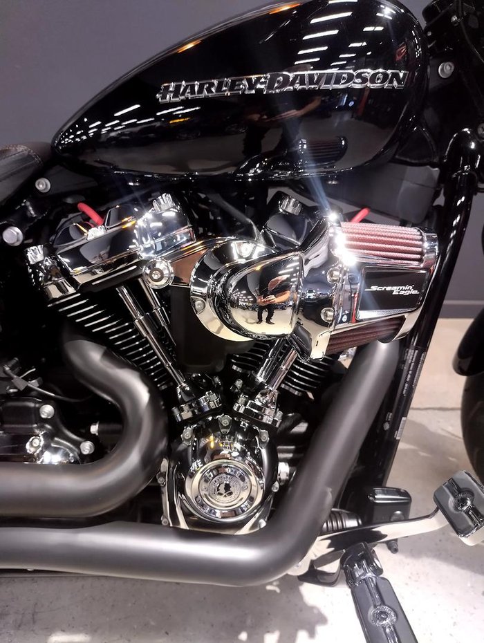 2022 Harley-Davidson Breakout 114 (FXBRS) Softail Black