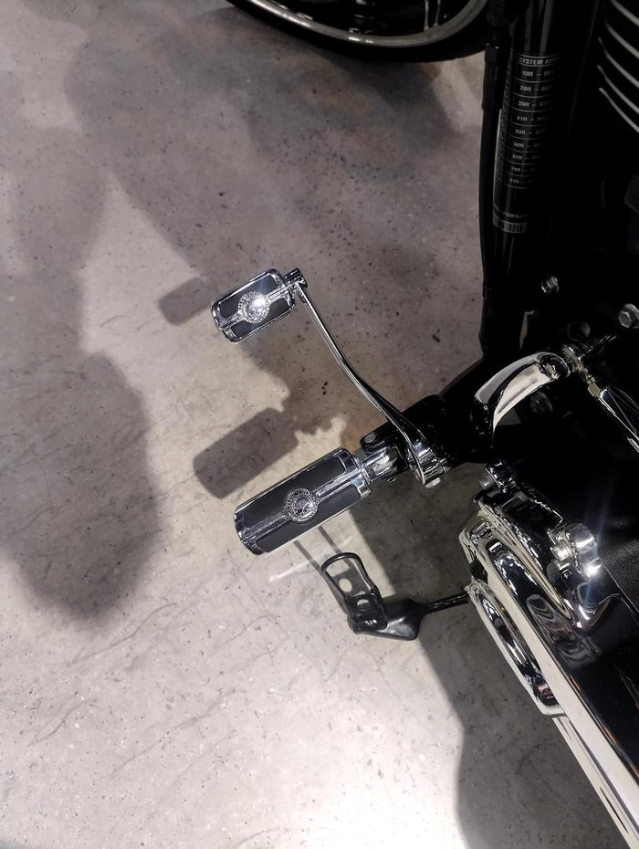 2022 Harley-Davidson Breakout 114 (FXBRS) Softail Black