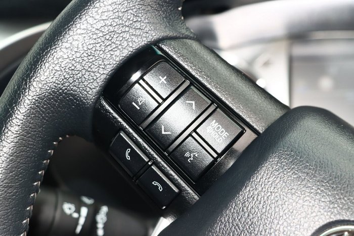 2021 Toyota Hilux SR5