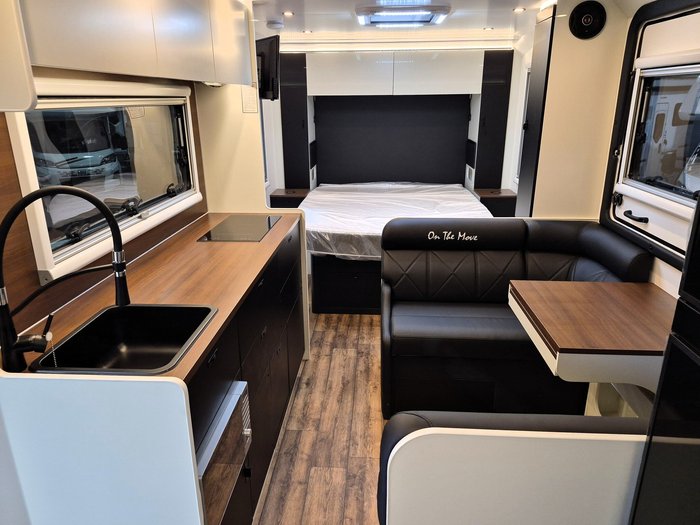 2026 On The Move Traxx 6.6