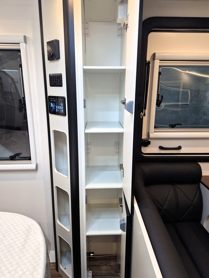 2026 On The Move Traxx 6.6