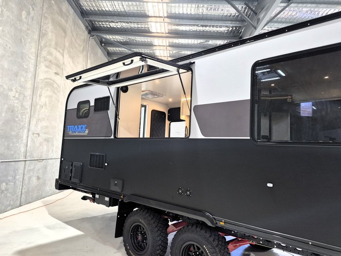 2026 On The Move Traxx 6.6