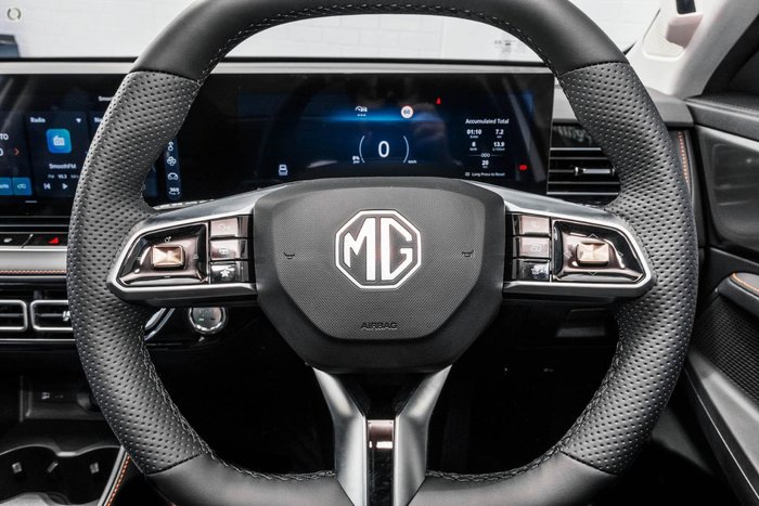 2026 MG HS Hybrid+ Essence