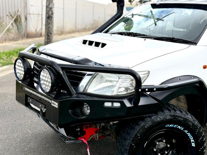 2013 Toyota Hilux SR KUN26R MY12 4X4 Glacier White
