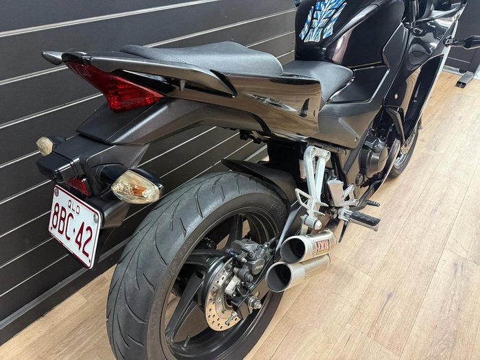 2016 Honda CBR300R Black