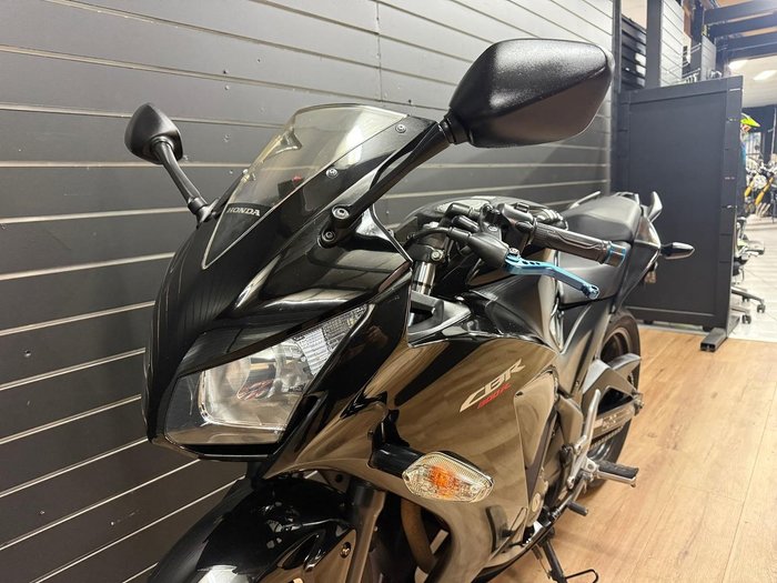 2016 Honda CBR300R Black
