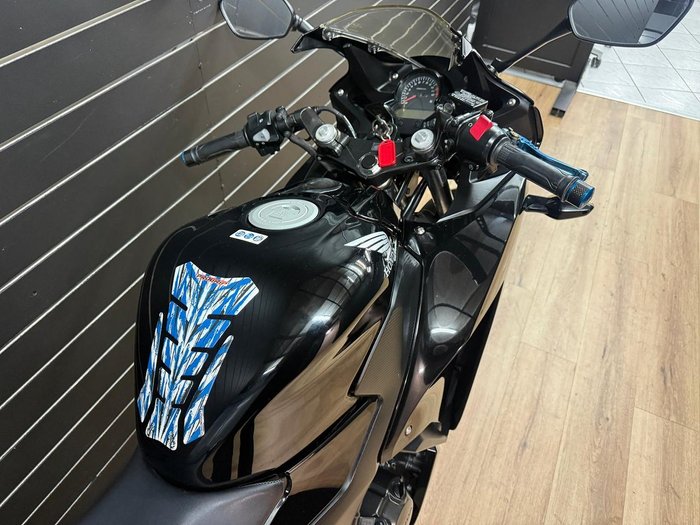 2016 Honda CBR300R Black