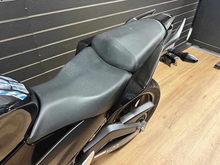 2016 Honda CBR300R Black