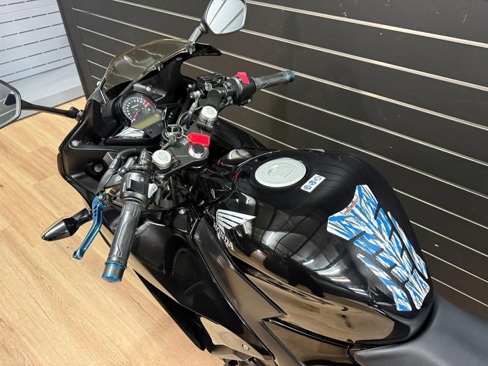 2016 Honda CBR300R Black