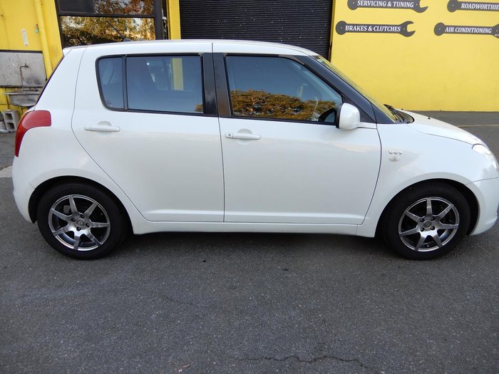 2008 Suzuki Swift RS415 Pearl White