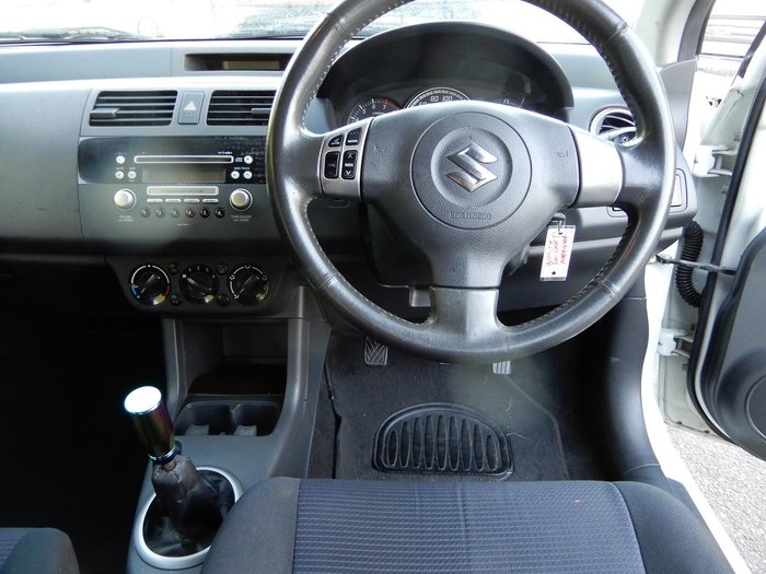 2008 Suzuki Swift RS415 Pearl White