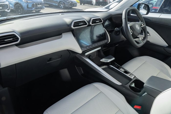 2025 MG ZS Essence Hybrid+