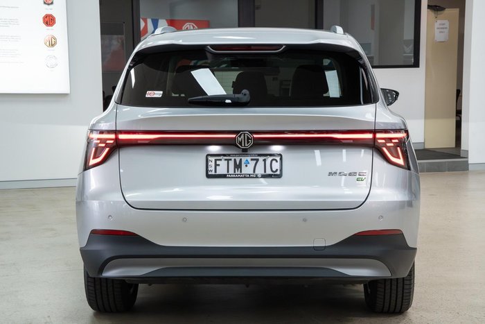 2025 MG MGS5 EV Essence 49