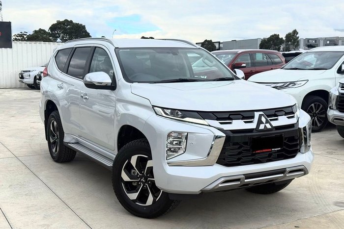 2025 Mitsubishi Pajero Sport