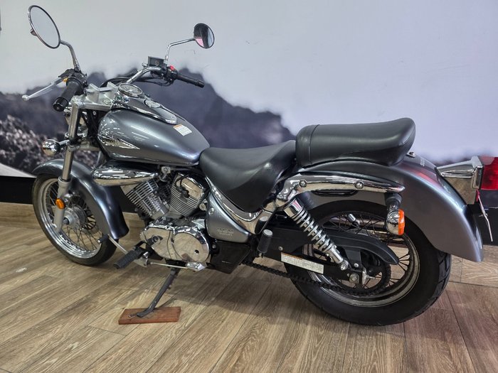 2013 Suzuki VL250 (LC250 INTRUDER) SILVER