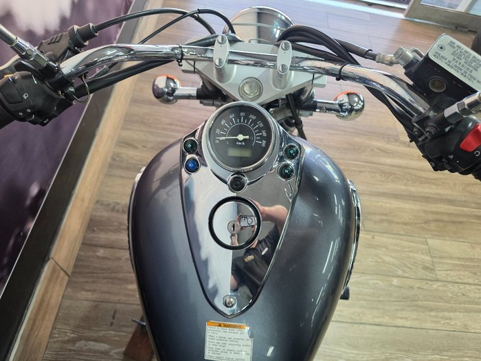 2013 Suzuki VL250 (LC250 INTRUDER) SILVER