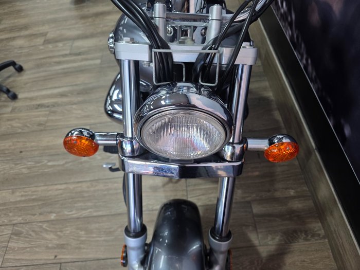 2013 Suzuki VL250 (LC250 INTRUDER) SILVER