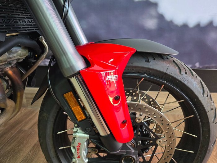 2021 DUCATI MULTISTRADA V4 S RED
