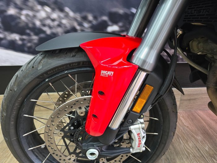 2021 DUCATI MULTISTRADA V4 S RED