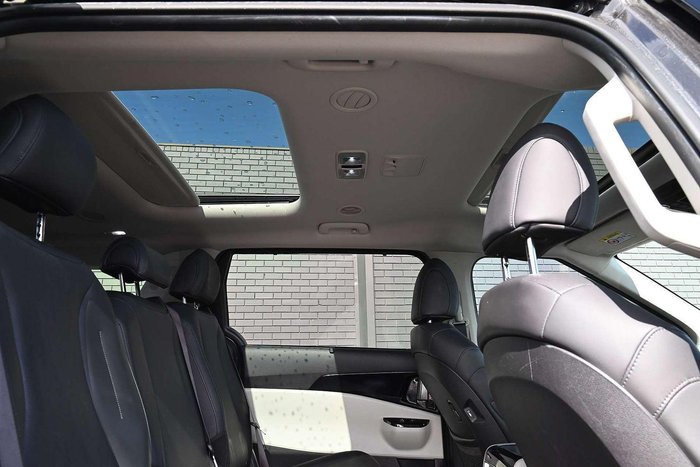 2021 Kia Carnival Platinum