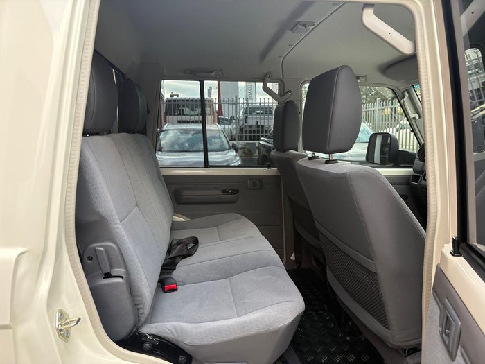2023 Toyota Landcruiser GXL