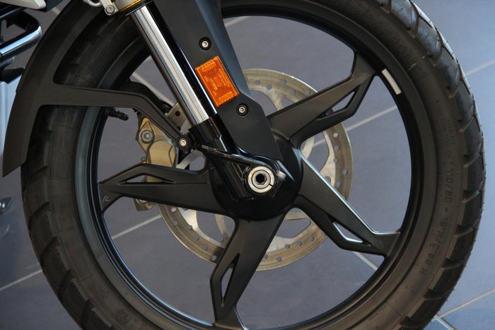 2025 BMW G 310 GS G 310 White