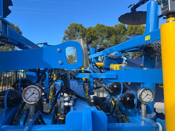 0 FARMET TRITION HEAVY 490PS COMBINED DISC & TYNE CULTIVATOR BLUE