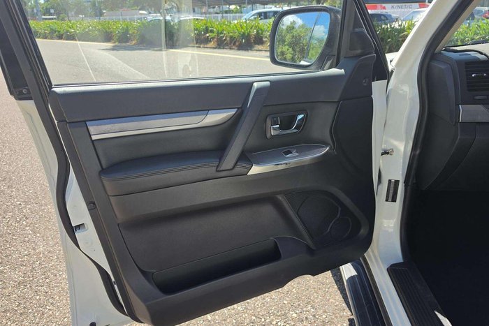 2020 Mitsubishi Pajero GLS NX MY20 4X4 Dual Range White