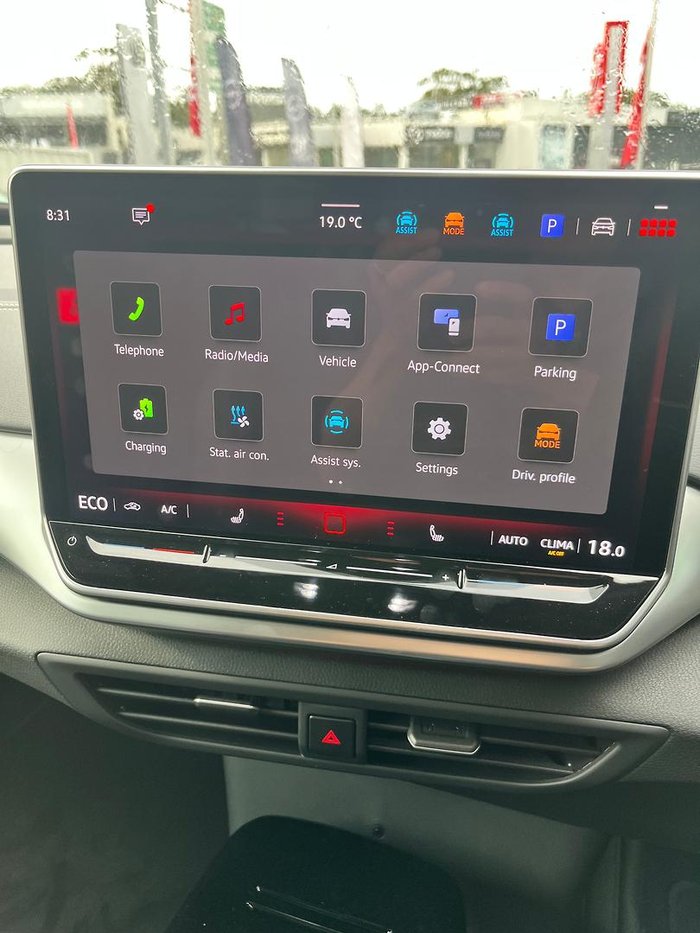 2025 Volkswagen ID.4 Pro