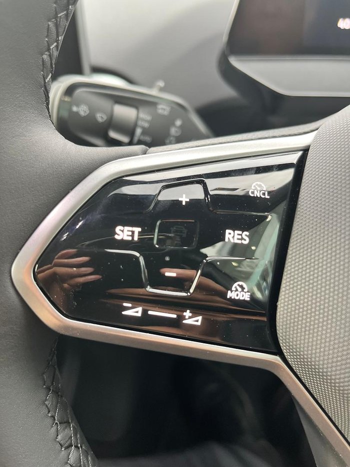 2025 Volkswagen ID.4 Pro