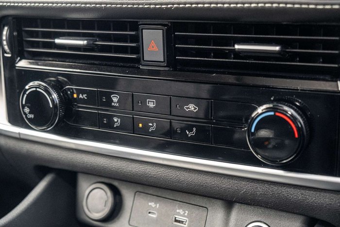 2023 Nissan X-TRAIL ST